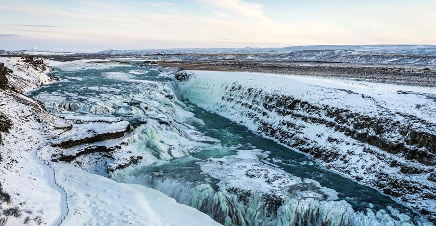 From Reykjavík: Golden Circle & Northern Lights Combo - Thingvellir National Park: where tectonic plates meet old politics