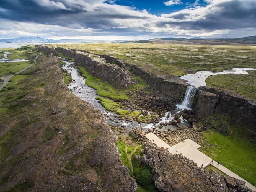 From Reykjavik: Golden Circle & Secret Lagoon Day Tour - Þingvellir National Park: Althingi, Silfra, and the feeling of being on a fault line