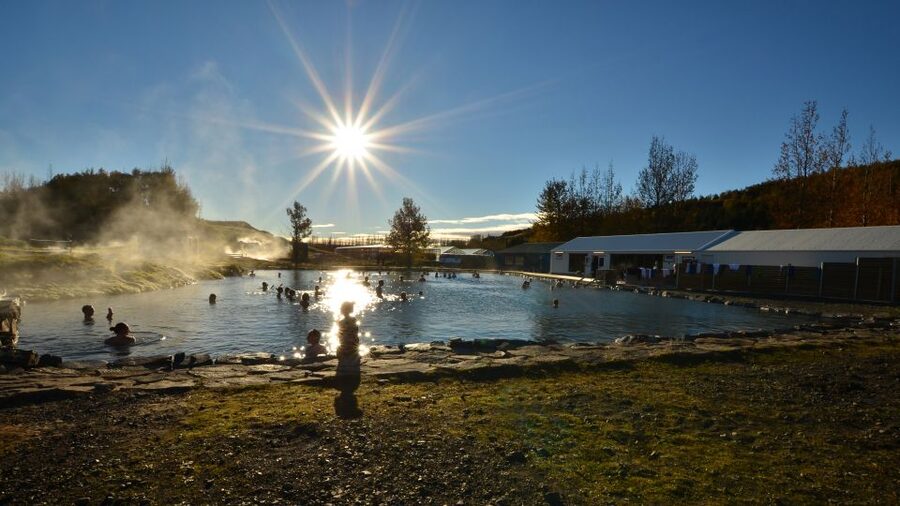 From Reykjavik: Golden Circle & Secret Lagoon Guided Tour - Getting from Reykjavik to the Golden Circle without fighting logistics