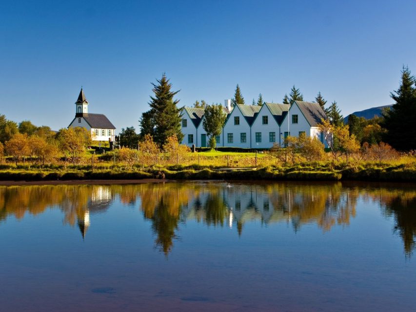 From Reykjavik: Golden Circle & Secret Lagoon Guided Tour - Secret Lagoon hot springs, the relaxing end of a powered day