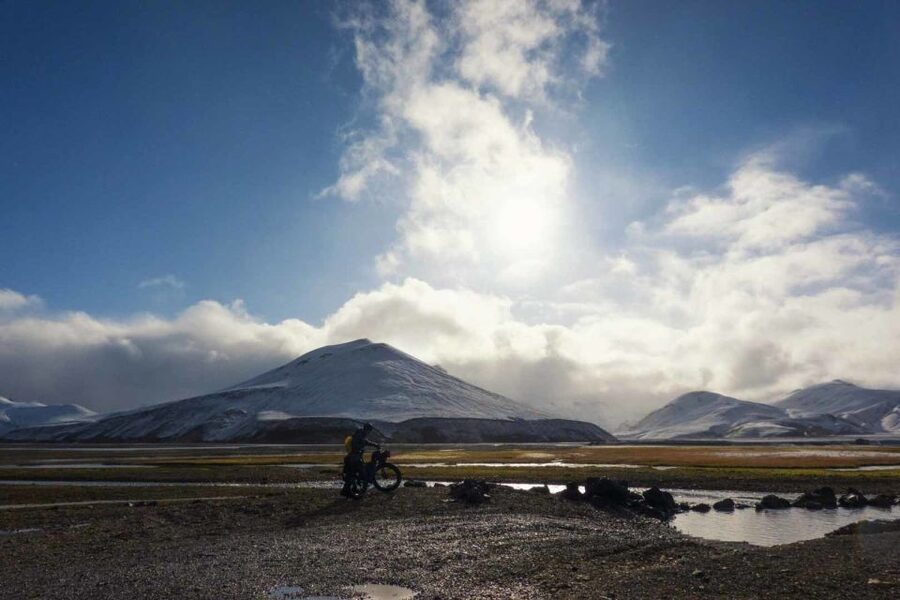 From Reykjavik: Landmannalaugar Day Tour by Luxury Jeep - From Reykjavik to the Highlands in a modified jeep