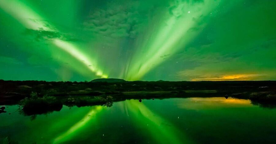 From Reykjavik: Northern Lights Boat Cruise - Sailing Reykjavik toward Faxaflói: the first payoff is the view