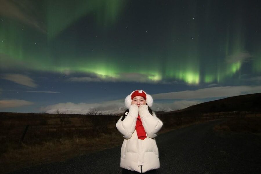 From Reykjavik: Northern Lights Tour with Hot Cocoa & Photos - Price and value: why $169 can be fair for the package you get
