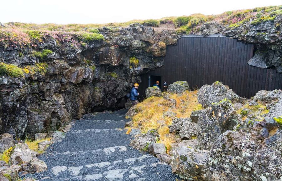 From Reykjavik: Raufarhólshellir Lava Tunnel Tour - Price and value: why $69 can be a smart use of time