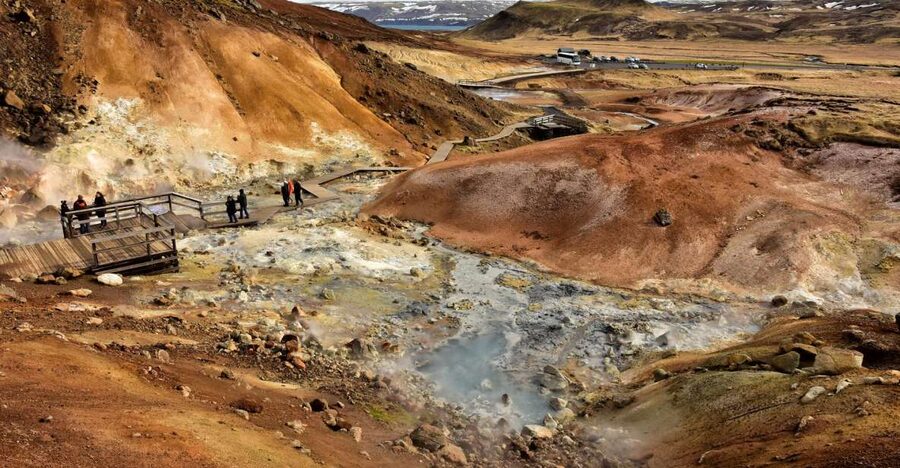 From Reykjavik: Reykjanes Geopark Tour & Airport Transfer - Price and time: what $159 really buys you