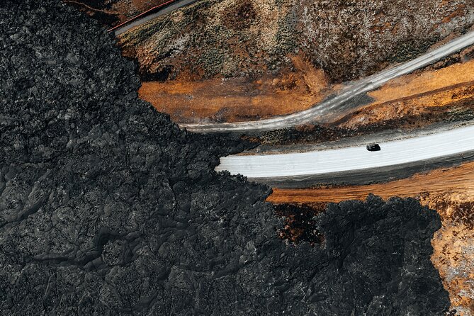From Reykjavík: Reykjanes Lava Fields & Grindavík Minibus Tour - Key highlights you should actually care about