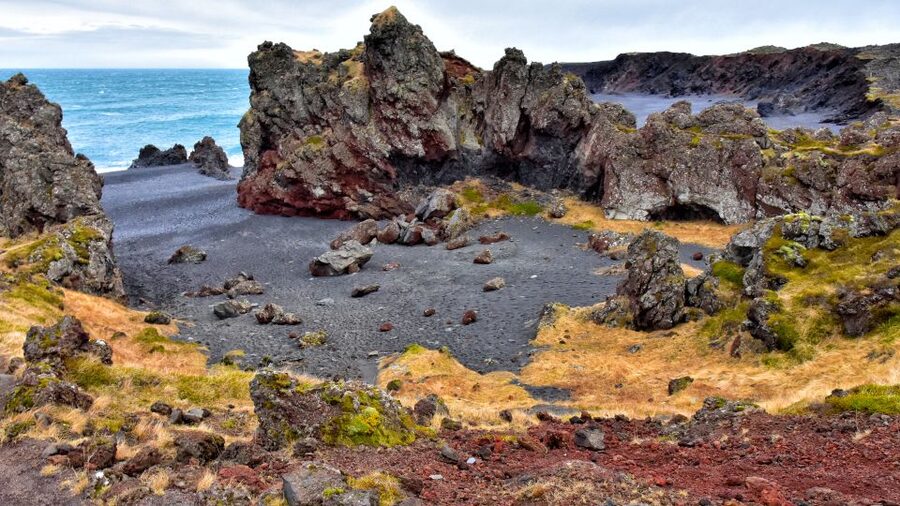 From Reykjavik: Snaefellsnes - Small Group, Lunch Included - Gerðuberg cliffs: those hexagons are the real deal