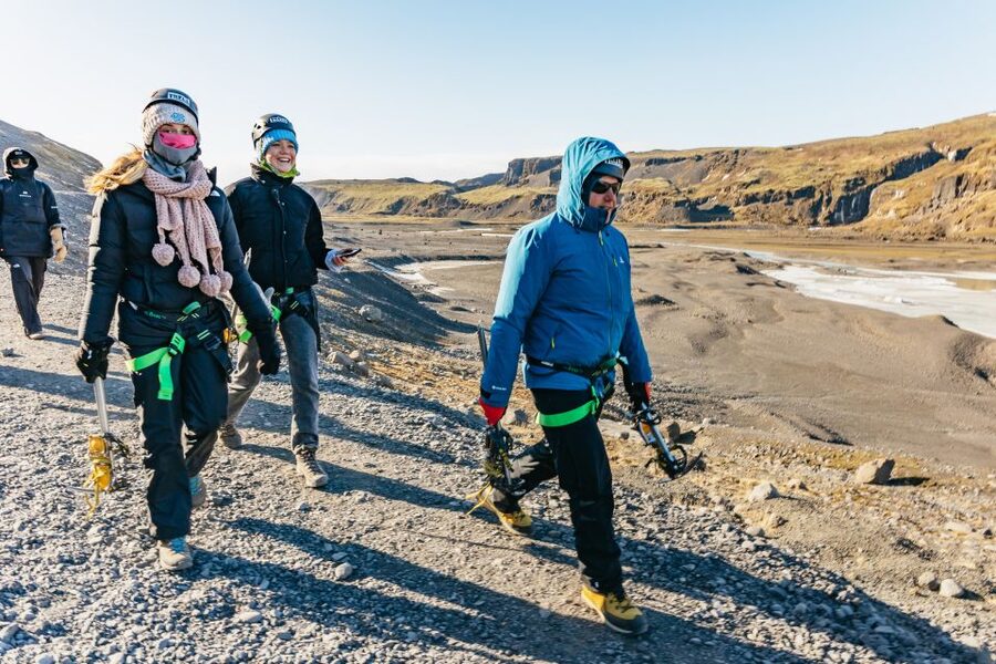 From Reykjavik: South Coast & Glacier Hike - The pickup and minibus ride: what to expect before you reach the drama