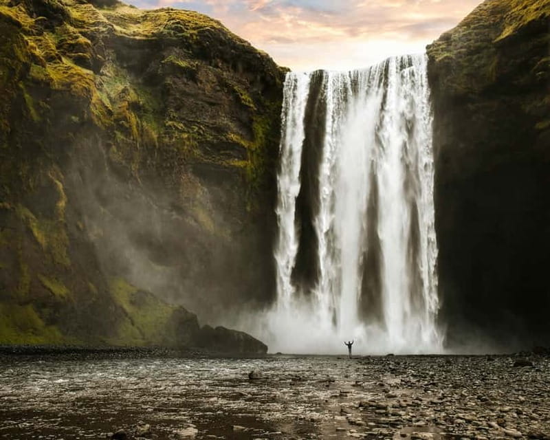 From Reykjavík: South Coast Highlights Day Tour - Seljalandsfoss and Gljúfrabúi: Walking Behind the Water Works