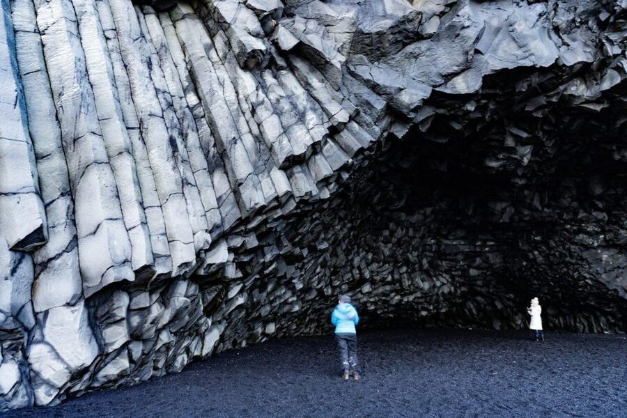 From Reykjavik: South Coast Tour & DC-3 Plane Wreck - Dyrhólaey cliffs: sea arch views and puffin season cues