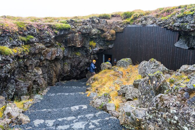 From Reykjavík: The Lava Tunnel tour with Round-trip Transfer - How the route flows: entrance, discovery, then gear off back to Reykjavík