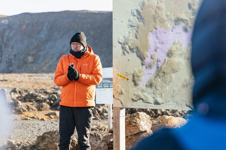 From Reykjavík: Volcanoes and Blue Lagoon Day Trip - Seltún geothermal area stop: steam, mud warmth, and a quick leg stretch