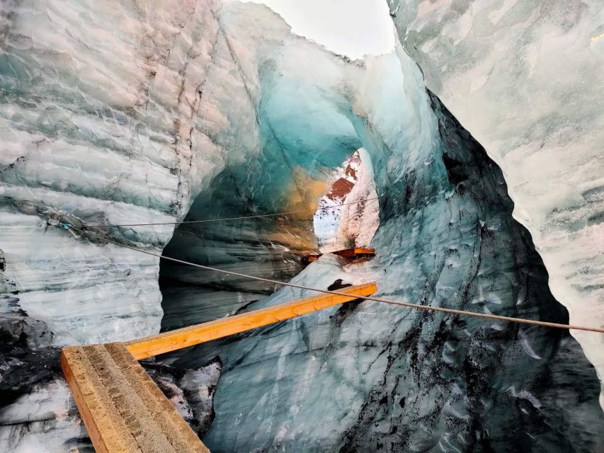 From Vik: Myrdalsjokull glacier and Katla Ice Cave Tour - What the Guides Add, From Helgi to Alex to Martin