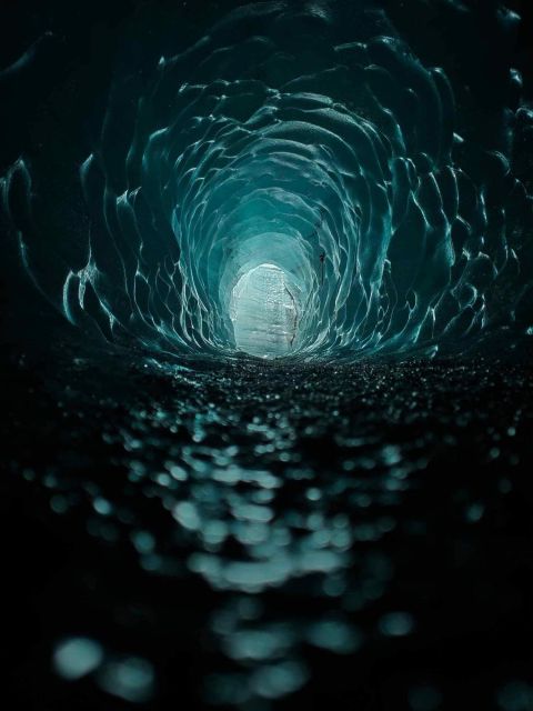 From Vik: Myrdalsjokull glacier and Katla Ice Cave Tour - The Katla Connection: What You See Is Shaped by Volcano Power