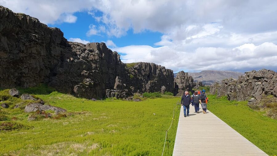 German-Speaking Golden Circle Small Group Tour from Reykjavík - Shore Excursion - Key Points You’ll Actually Care About