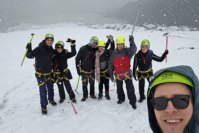 Glacier Hike Experience on Sólheimajökull - Meet on location - Breathtaking views, but with explanations you can use