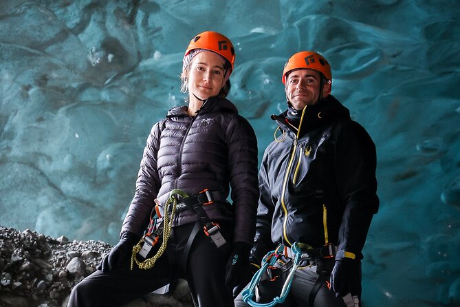 Glacier Hike + Ice Cave Adventure with Professional Photos - Pro photos included, and what to do so they turn out well
