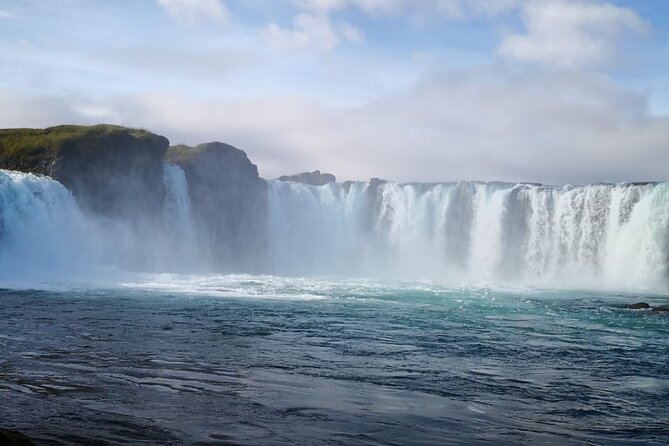 Godafoss Express Classy Round Trip with Multiple Drop Off Choice - Key things to know before you go