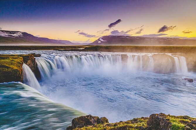 Godafoss Express Classy Round Trip with Multiple Drop Off Choice - Godafoss: how to use your 45 minutes well