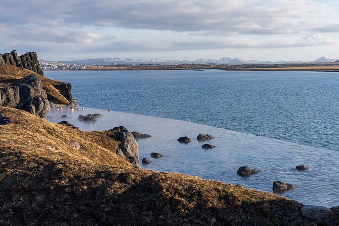 Golden Circle and Sky Lagoon Geothermal Spa Tour from Reykjavik - Food, breaks, and staying comfortable on a full day