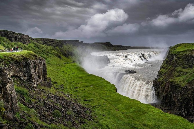Golden Circle and Sky Lagoon Geothermal Spa Tour from Reykjavik - Þingvellir National Park, the rift valley and Viking-era significance