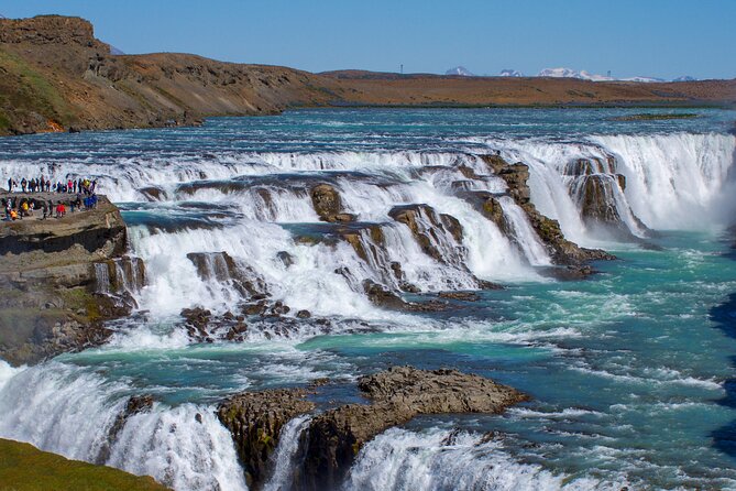 Golden Circle Experience - Private Eco Tour - Starting Your Day Right: Private Reykjavik Pickup and a Comfortable Ride