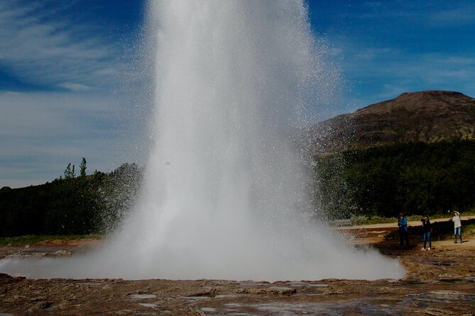 Golden Circle Iceland: Full-Day Guided Tour from Reykjavik - What’s Included, What You Must Bring, and How to Avoid Food Panic