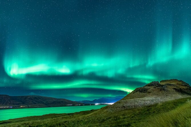 Golden Circle & Northern Lights Tour from Reykjavik - Golden Circle meets aurora chasing in one long Reykjavik day