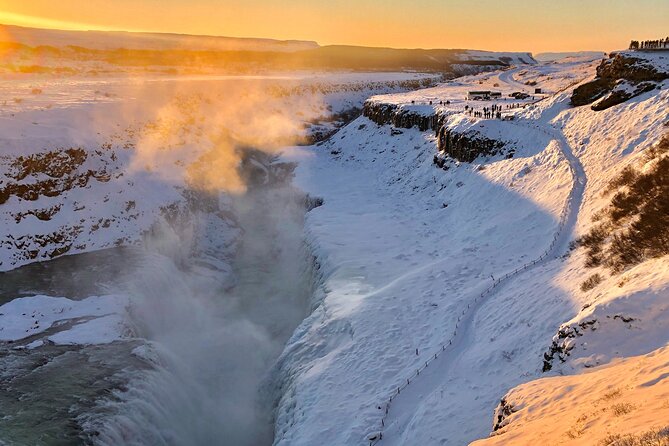 Golden Circle & Northern Lights Tour from Reykjavik - Should you book this Golden Circle and Northern Lights tour?