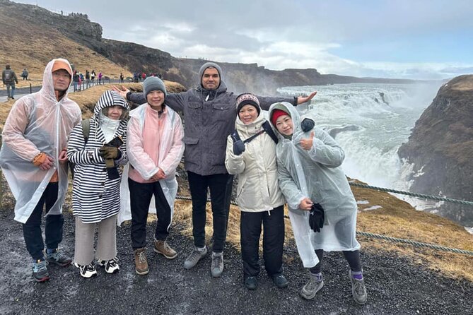 Golden Circle : Private Guided Day Tour + Blue Lagoon(Optional) - Price, group size, and whether it’s good value