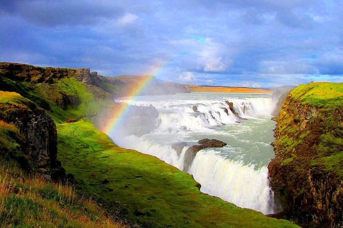 Golden Circle Tour - Private - Stop 2: Geysir and the Reassuring Predictability of Strokkur