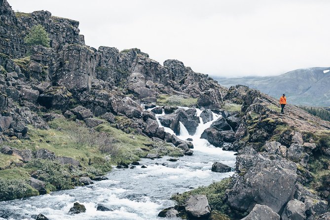 Golden Circle with Kerid Volcanic Crater Day Tour from Reykjavik - What you’ll actually get from the guide during the drive and stops