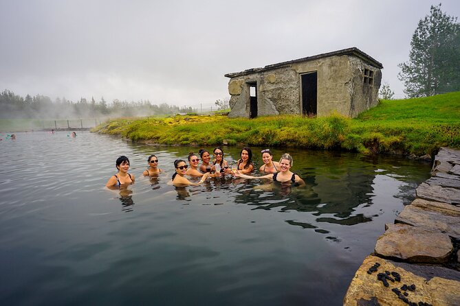 Golden Circle with Tomato Farm Lunch & Secret Lagoon Bathing - Geysir area: walk the safe trails and watch Strokkur more than once
