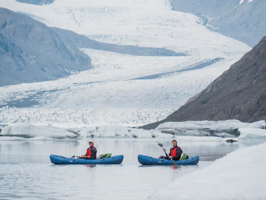 Heinabergslón Glacier Lagoon Kayak and Hike - Getting There from Hotel Smyrlabjörg: A Short Drive, Big Change in Atmosphere