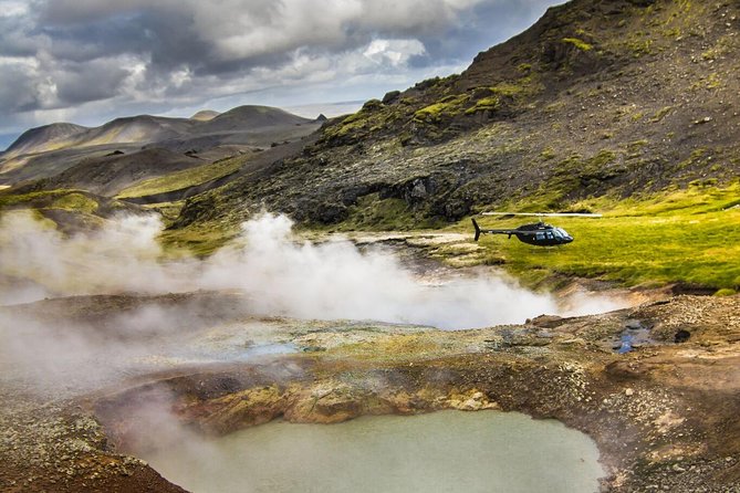 Helicopter Flight Over Geothermal Landscapes from Reykjavik - Why this 1-hour helicopter flight feels like a cheat code