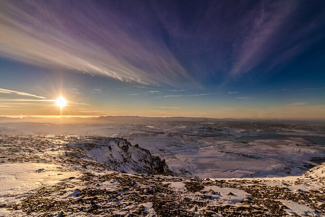 Helicopter Tour with Mountain Summit Landing from Reykjavik - Comfort and flying tips: weight limits, wind chill, and camera readiness
