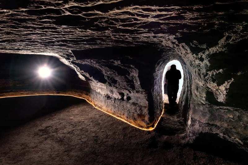 Hella: Guided Tour of Ancient Man-Made Caves - One-hour plan: five caves, a short walk, and a clear rhythm