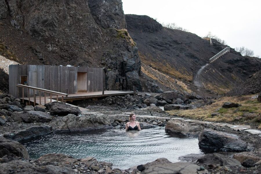 Husafell: Canyon Baths Soak with Short Highlands Hike - Hringsgil Canyon Walk and Langifoss: What the Hike Really Delivers