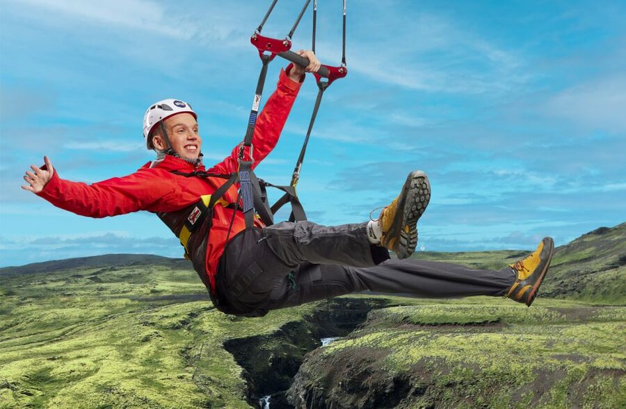 Hveragerdi: Mega Zipline Experience - The Van Transfer and Viewpoint Walk: Getting Your Bearings in Iceland Weather