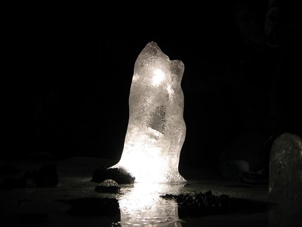 Ice Cave Lofthellir exploration - A permafrost Cave inside a magma tunnel. - Key points worth knowing before you go