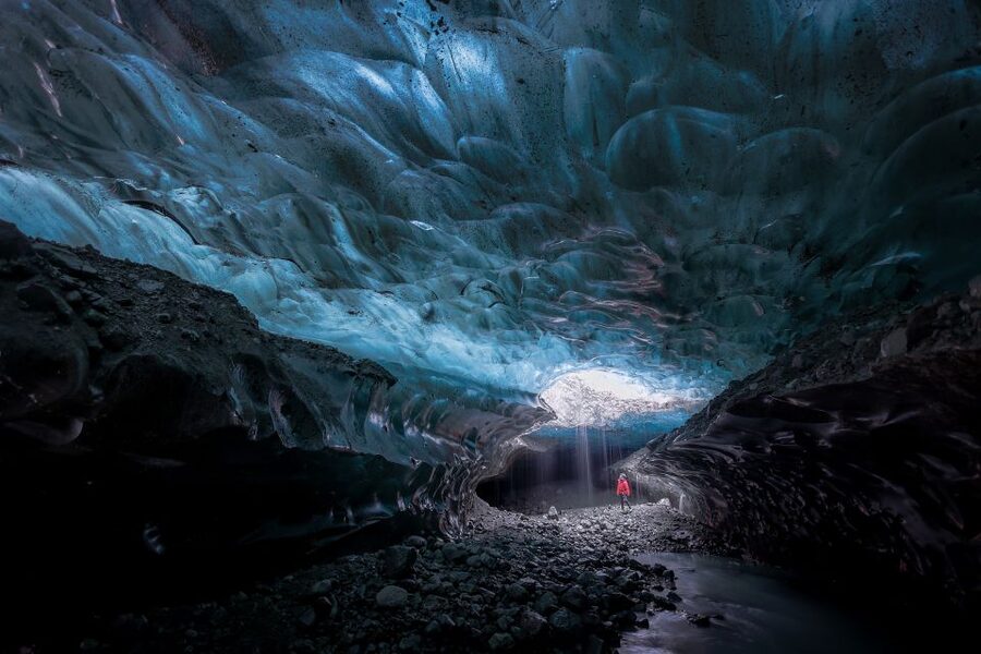 Iceland: Ice Cave Captured with Professional Photos - Entering the crystal blue cave: what the walk feels like