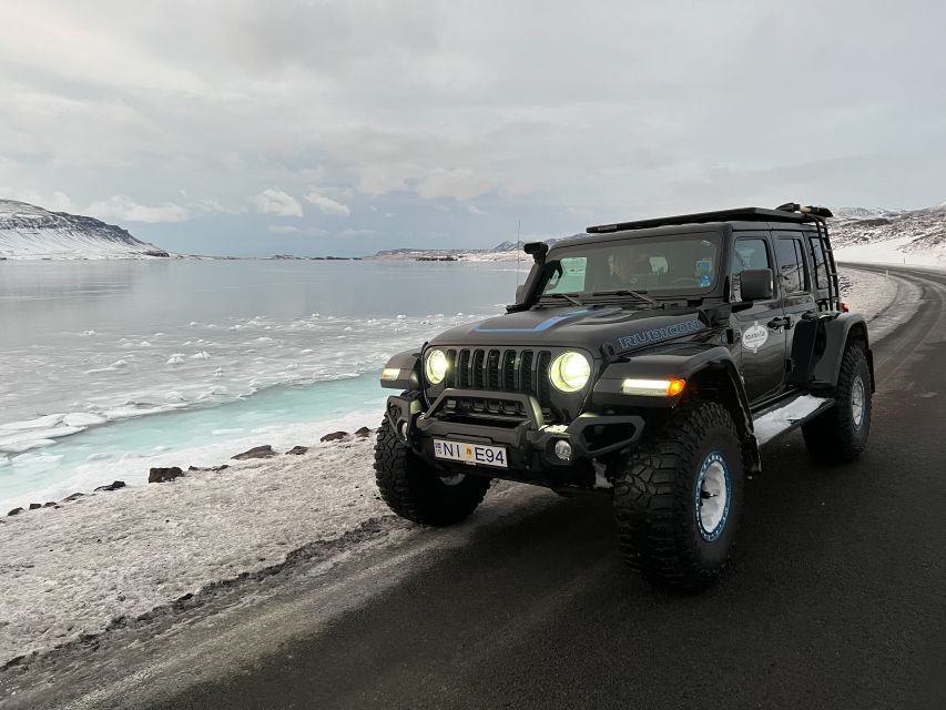 Iceland in a nutshell, private Super Jeep - Hraunfossar waterfalls and River Hvítá, lava meets glacial water