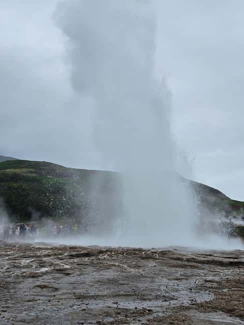 Iceland Reykjavik: Golden Circle Private Tour - Gullfoss in 30 minutes, but with maximum impact