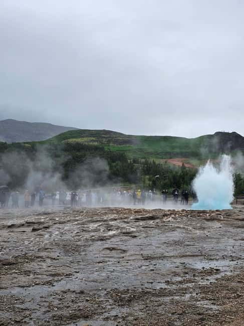 Iceland Reykjavik: Golden Circle Private Tour - What to bring, what to wear, and what not to do