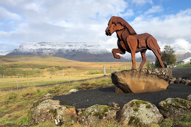 Icelandic Horseback Riding Tour Including Pick Up from Reykjavik - Small Group Size, Family-Run Energy, and the Guides Who Keep It Smooth