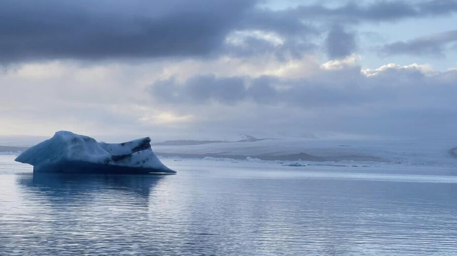 Jökulsárlón Floating Glacier & Diamond Beach Day Tour - The Drive From Reykjavik: Timing, Comfort, and Bathroom Reality