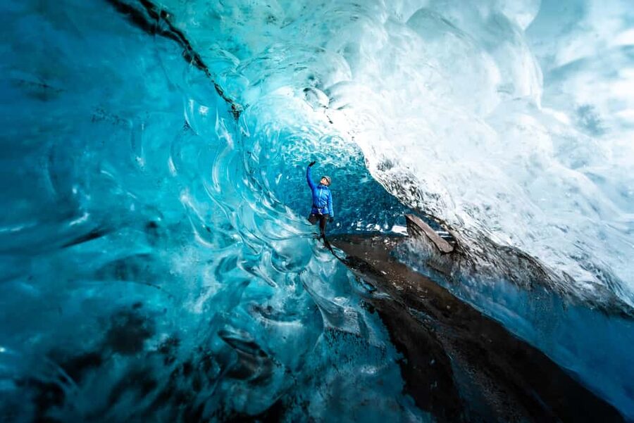Jökulsárlón: Glacier Hike to a Remote Ice Cave - Lunch on the Ice: Plan for Your Own Food and Comfort