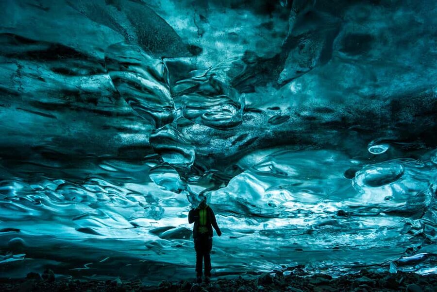 Jökulsárlón: Glacier Hike to a Remote Ice Cave - Weather, Safety Perimeter, and How the Plan Adjusts