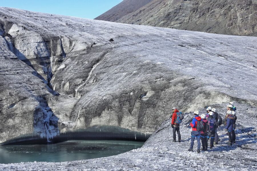 Jökulsárlón: Vatnajökull Glacier Guided Hiking Tour - Walking Breiðamerkurjökull on Crampons: What First-Timers Actually Need
