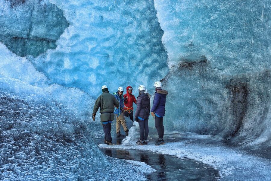 Jökulsárlón: Vatnajökull Glacier Guided Hiking Tour - From Jökulsárlón Main Parking to the Glacier: the Super Jeep Day Plan